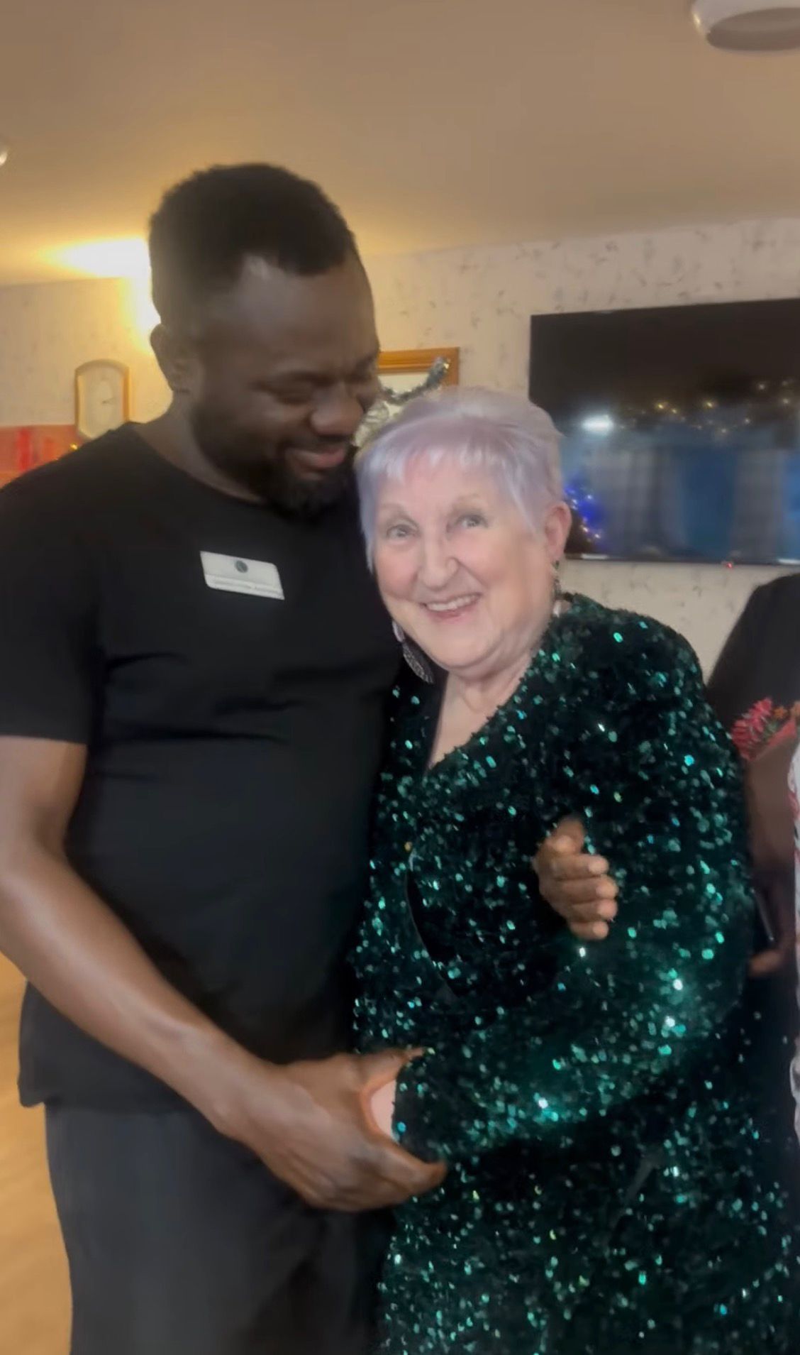 Dororthy_danceSing (1).jpeg